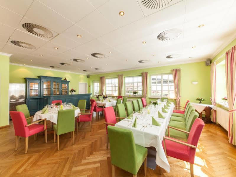 Drei Kronen Hotel 3*